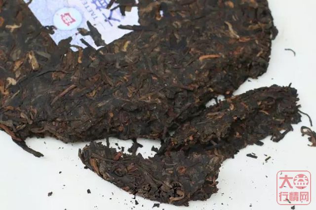 2018年大益系列-早春乔木 熟茶