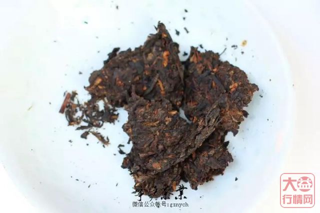 2019年大益系列-大益 兄弟起风了 熟饼