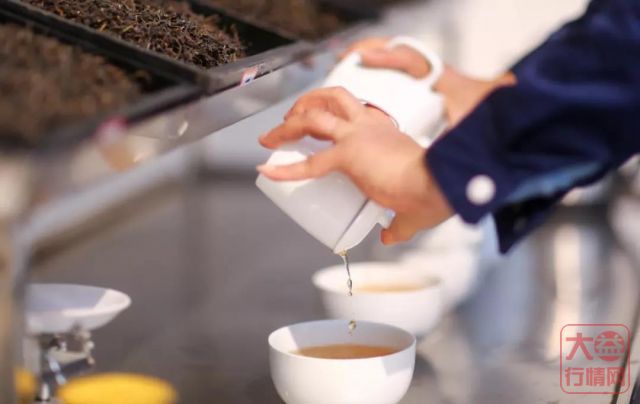 赞！勐海茶厂“零缺陷”管理模式，荣获云南“工业质量标杆”