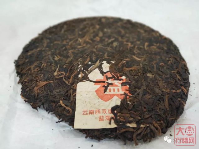 【品鉴|解读】勐海茶厂401 357克红大益青饼