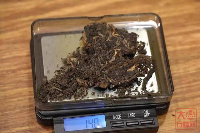 大益品鉴之602布朗孔雀