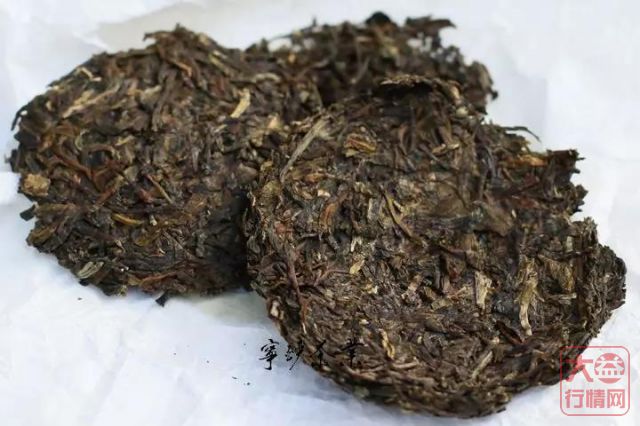2018年大益系列-千羽孔雀 150克 生茶