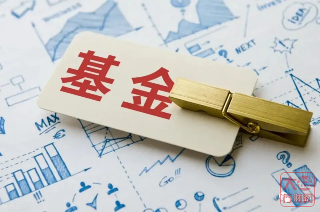 当7582成为2022年上半年的黑马——零售收藏两相宜的大益茶会成新的方向吗?