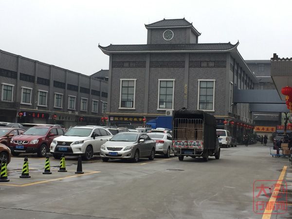 大益普洱茶市场行情：广州芳村茶市的冬天