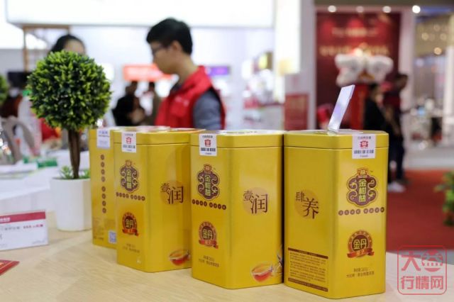 广州茶博会倒数最后一天 | “十二星 ·十二城”茶会在芳村举办