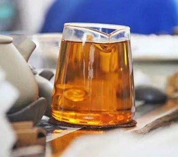 “搬砖”也很快乐？那是因为你搬的是大益普洱茶砖！