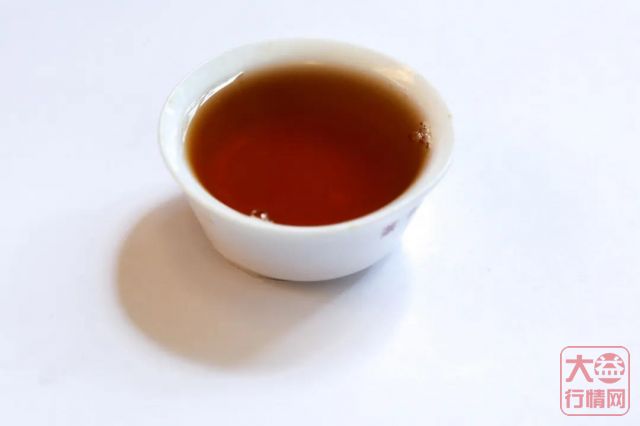 2101 龙柱圆茶