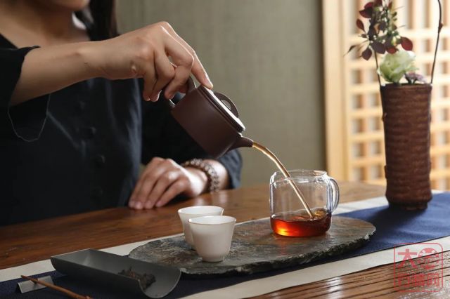 357百科 | 普洱茶的汤色为何是这样的？