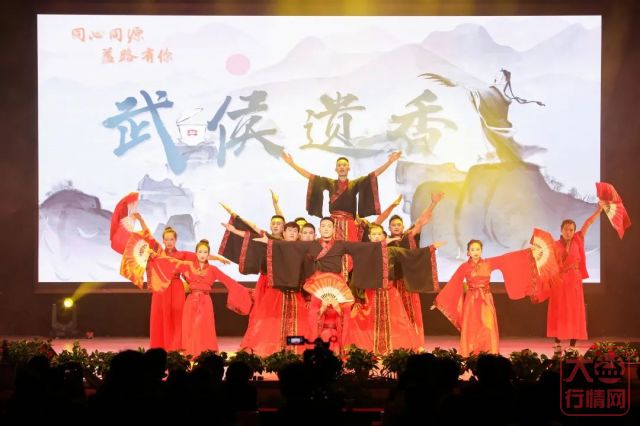 82周年庆典晚会 | 张亚峰:相约大益百年,见证美好明天!