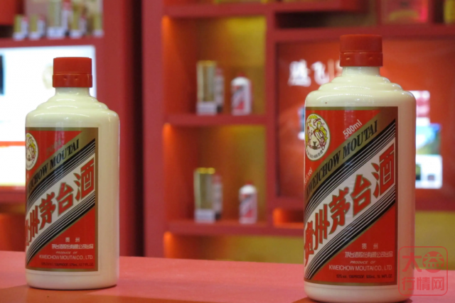 藏茅台酒是全民共识，那藏大益茶呢？