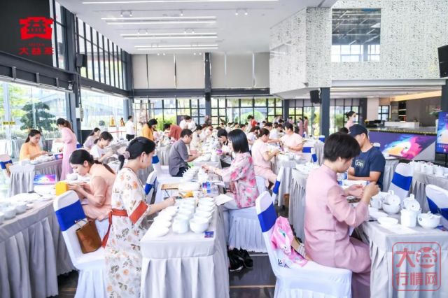 直击昆明茶博会 ▏​大益传递健康生活，引领年轻茶饮新潮流