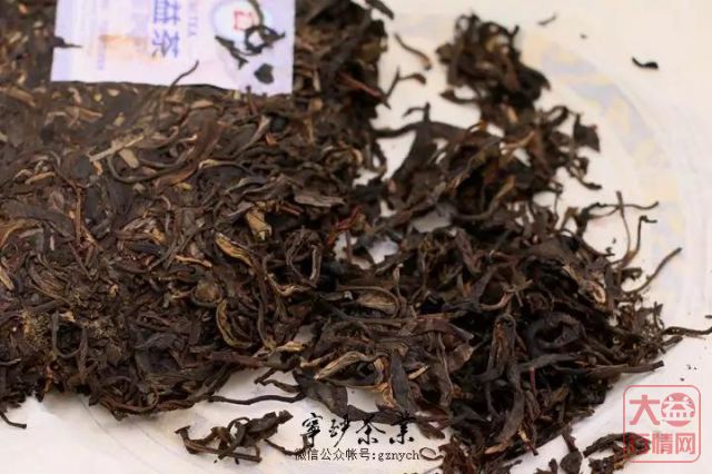 大益中期茶系列-2014年大益传世青饼