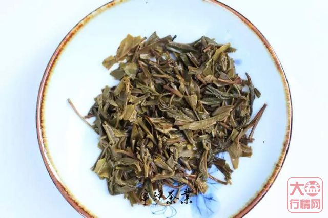 2018年大益系列-千羽孔雀 150克 生茶