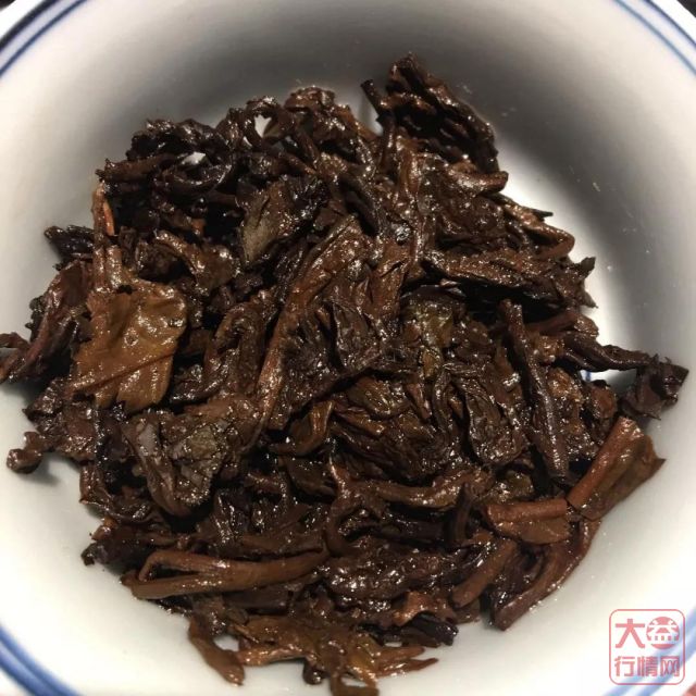 2011年大益辛亥百年大饼-1911克 四片