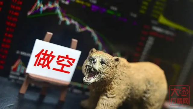 稳军心的7572——惊出一身冷汗的大益茶市