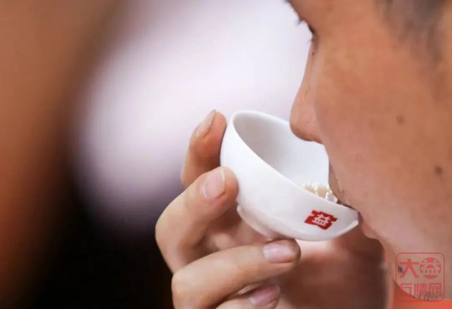 大益茶收藏的突破口,你一定想不到会是它!