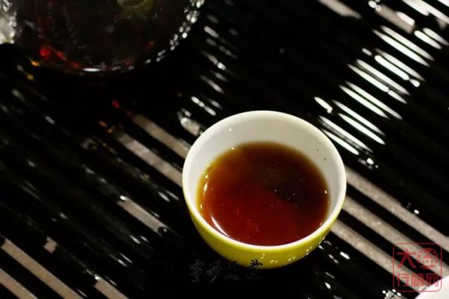 大益中期茶系列-2006年 大益 味最酽 200克 熟饼