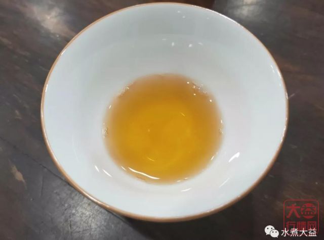 【品鉴】201 布朗孔雀，良好的陈化潜质--未来可期！