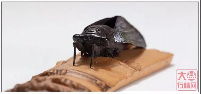 据说那些爱茶的人，都养着几件灵气茶宠！