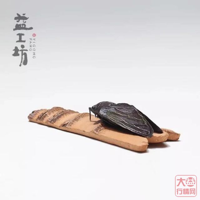 据说那些爱茶的人，都养着几件灵气茶宠！