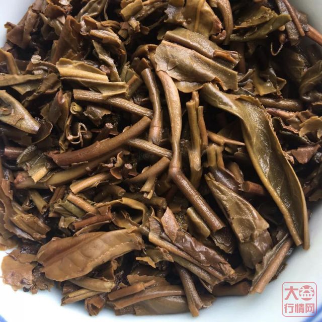 2011年大益辛亥百年大饼-1911克 四片