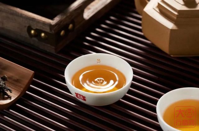 光时暗时亮,但从未熄灭!