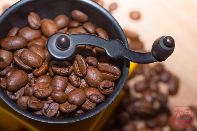 “无鸡可炸、蟹肉价格暴涨”大环境影响下大益茶市会如何？