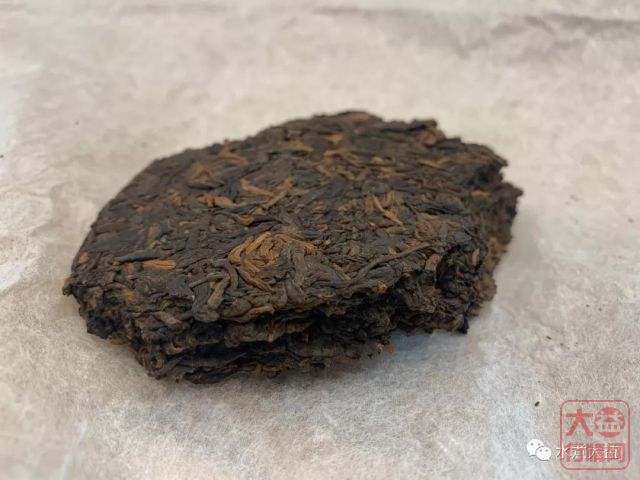 最好喝的熟茶——2000年 班章大白菜 特二号熟茶